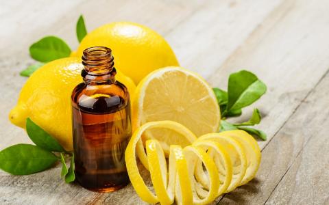 Как можно сохранить красоту и молодость кожи с эфирным маслом лимона